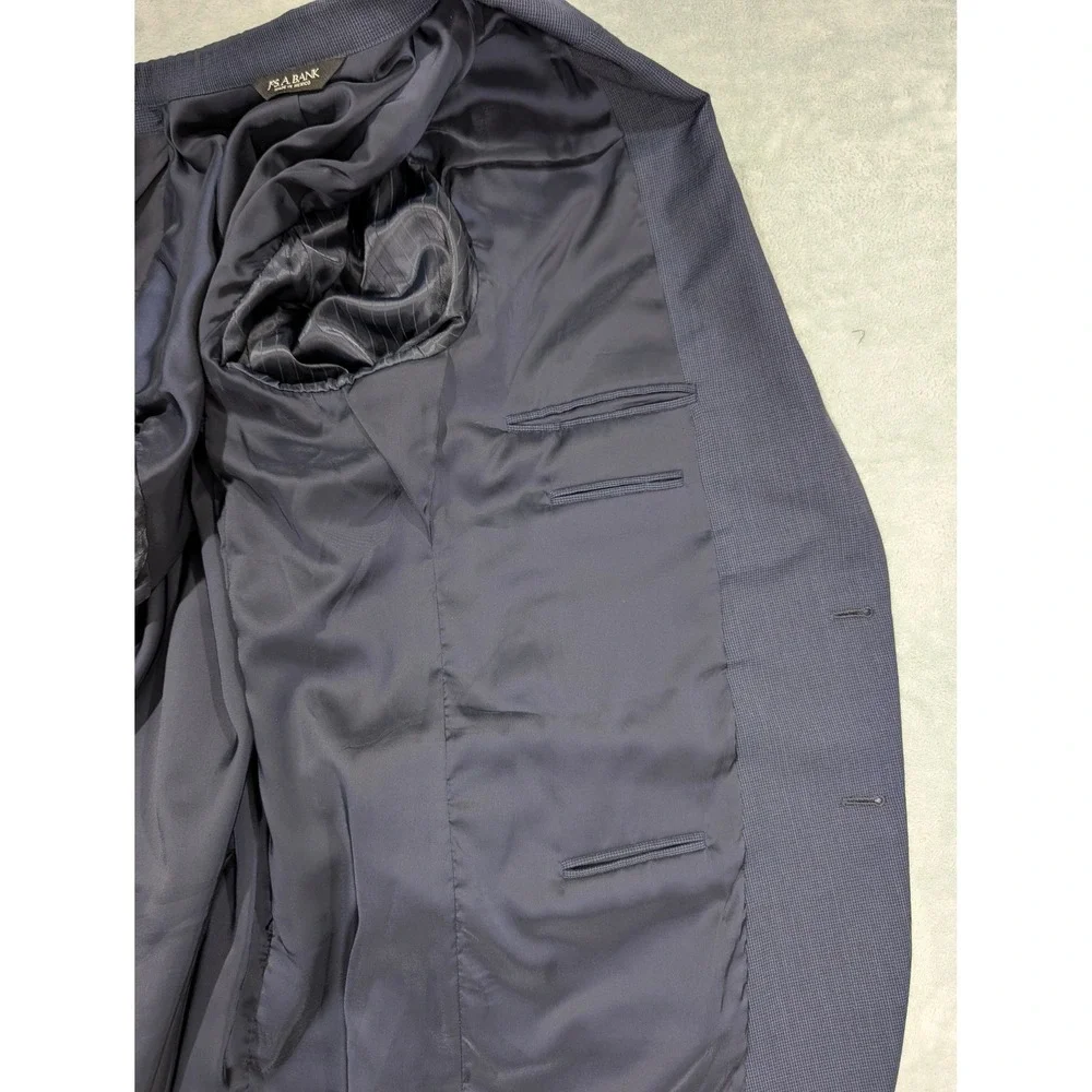 Jos A Bank Travelers Collection Navy Blue 100% Wool Blazer Sport Coat‎ 48L